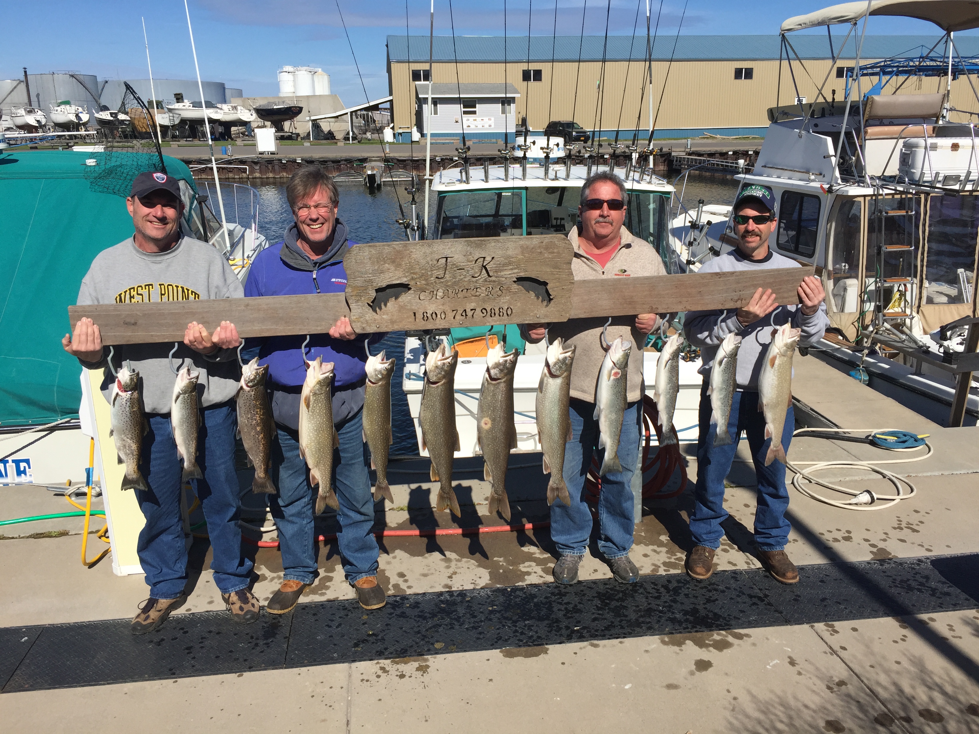 Lake-Ontario-Trout-Fishing-0429016