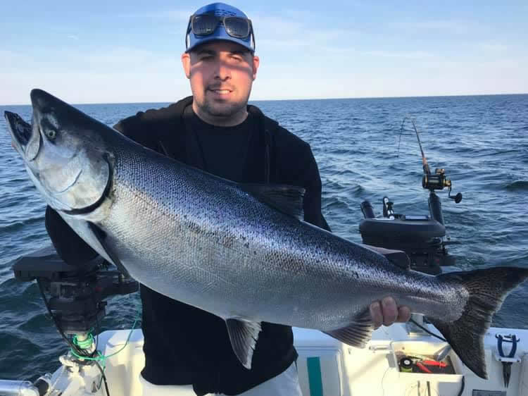 Lake-Ontario-Fishing-Charter