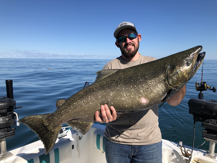 Fishing-Lake-Ontario