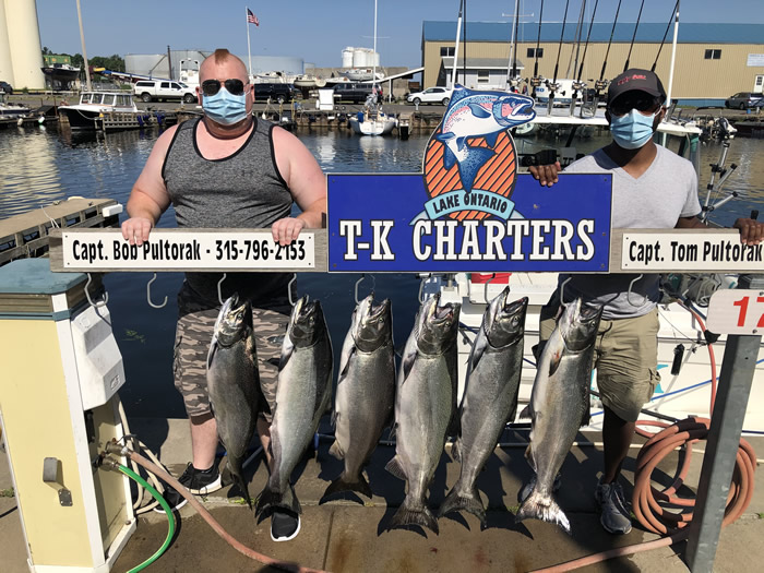 Lake-Ontario-Fishing-Charter